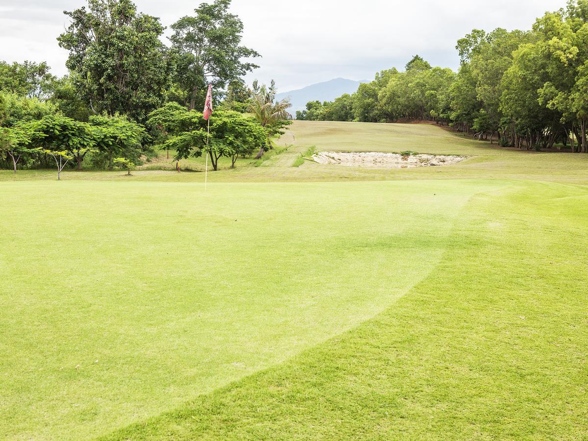 Aye Thar Yar Golf Resort Taunggji Kültér fotó