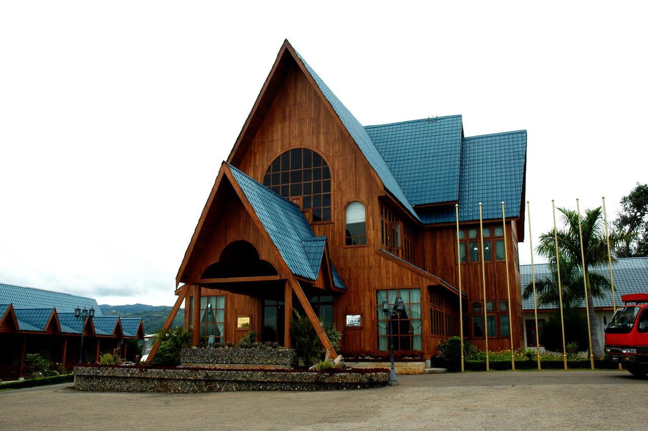 Aye Thar Yar Golf Resort Taunggji Kültér fotó