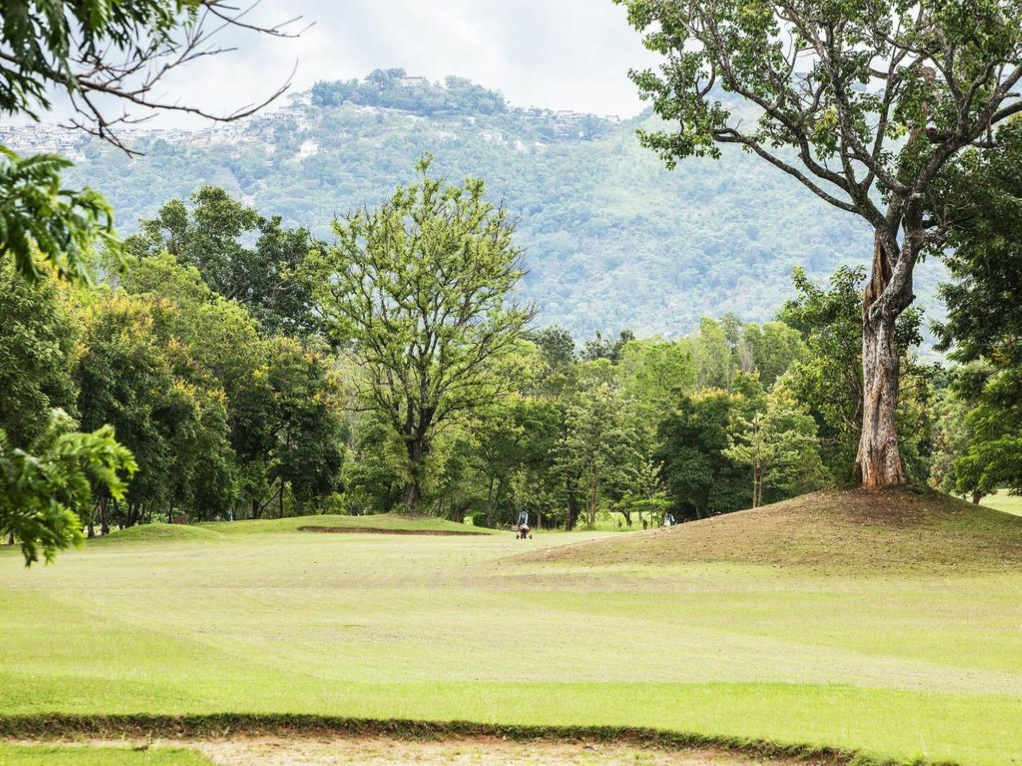 Aye Thar Yar Golf Resort Taunggji Kültér fotó
